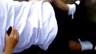 Mulher sexobrasileira asiática em lingerie preta. Deixa o rapaz rasgar.