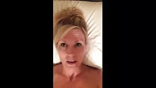 Ele pornô nacional bate em uma mulher negra na chaminé e se alimenta de esperma.