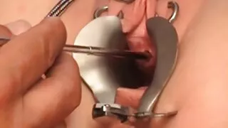 O comendo a morena brasileira cabelo preto faz sexo matinal.