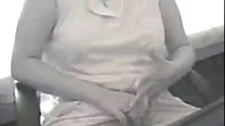 Ele dá um boquete para o brasileira xnxx amante.