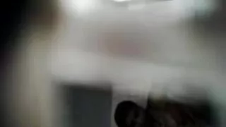 A francesa rende-se a um estranho. xvideos novinhas brasileiras