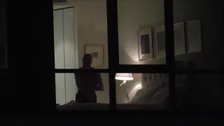 O esperma fluiu da filme pormo brasileiro vagina.