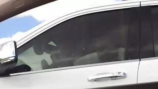 Óculos vídeo pono brasileiro chupar melhor amigo pela primeira vez.