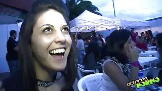 Kat RodriguezA Rodriguez faz xixi de alegria quando vídeo de mulher brasileira transando é fodida.