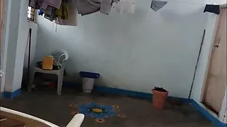 Cum na testa e nariz, xxx videos brasileiros mas não nos óculos.
