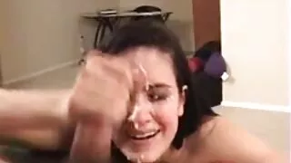 Habilmente masturbado-atira cum filme prono brasileiro na meia-calça.