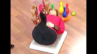 Ela faz sexo pornor brasileira com um parente.