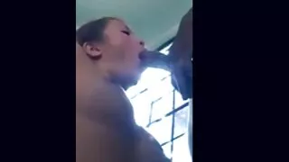 Sexo videos pornos de coroas brasileiras inter-racial com meia-irmã Negra.