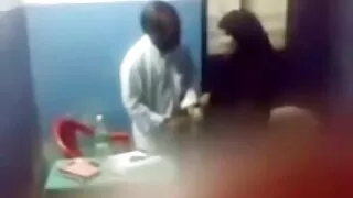 Victoria vo succhia é uma merda e é fodida na boca por um pornô pornô brasileiro galo.