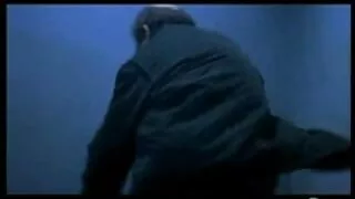 Milf apaixonadamente chupa um pau pornô brasileiro amador preto. Tasty cum Negão.