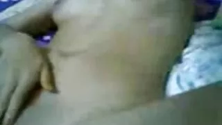Como resultado da foda, Keira Croft mostra um videos de sexo nacional lindo esguicho.