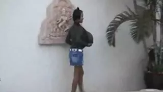 Inclinação Anale Crepúsculo para anal batendo lesbicas coroas brasileiras na cama.