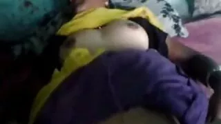 Meninas sem vergonha vídeo pornô sexo brasileiro montando galos.